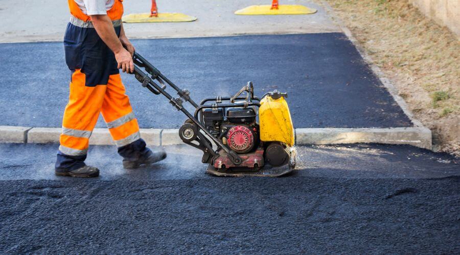 Expert top industrial roofings services in Lawn, PA